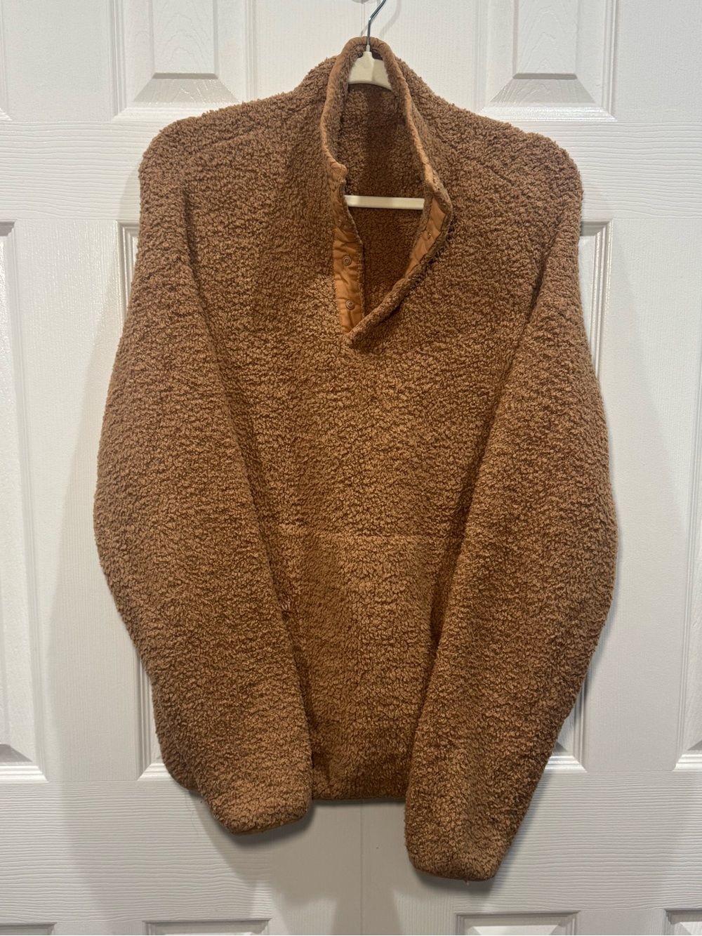 SKIMS Sherpa Pullover with snaps - Brown SUPER COZY!